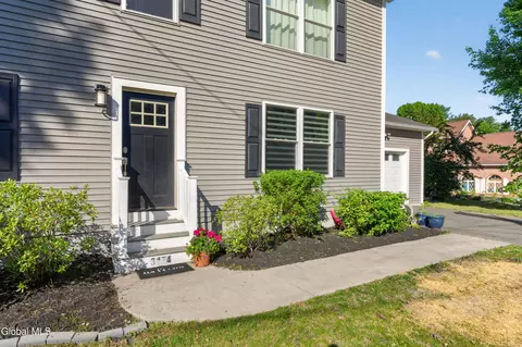 Exterior - 3174 E Lydius St, Schenectady, NY 12303 photo 3 of 11