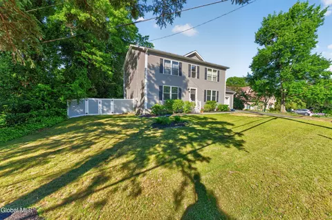 Exterior - 3174 E Lydius St, Schenectady, NY 12303 photo 6 of 11