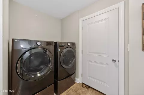 Other - 3174 E Lydius St, Schenectady, NY 12303 photo 2 of 3