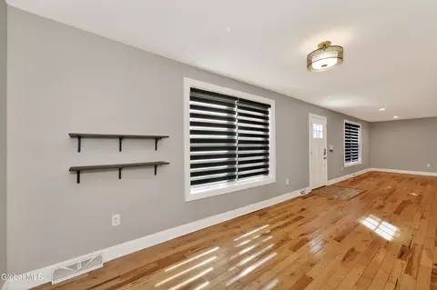 Living - 3174 E Lydius St, Schenectady, NY 12303 photo 6 of 7