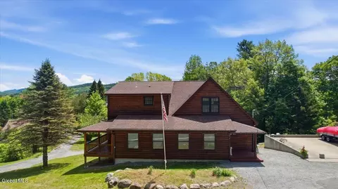 5328 Ny-30, Indian Lake, NY 12842