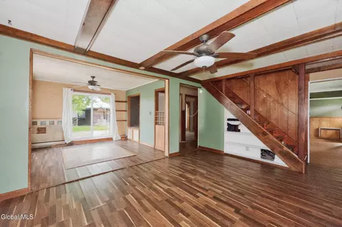 Living - 1120 Outer Dr, Schenectady, NY 12303 photo 5 of 8
