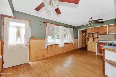 Entry Way - 1120 Outer Dr, Schenectady, NY 12303 photo 1 of 1