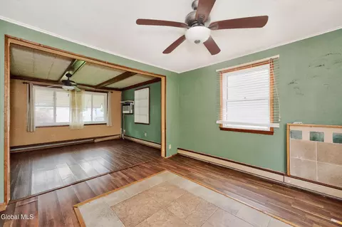 Living - 1120 Outer Dr, Schenectady, NY 12303 photo 6 of 8