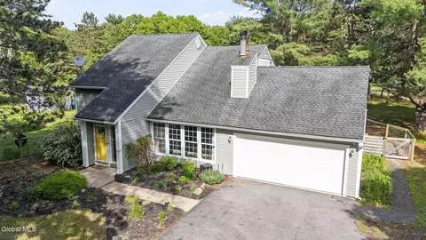 1212 Goode Rd, Ballston Spa, NY 12020
