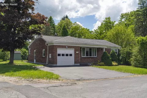 Exterior - 2368 Pine Ave, Schenectady, NY 12304 photo 8 of 8