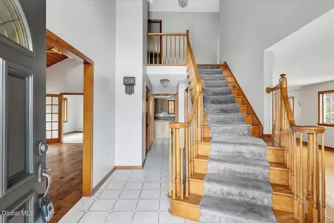 Entry Way - 1306 Putnam Rd, Schenectady, NY 12306 photo 1 of 2