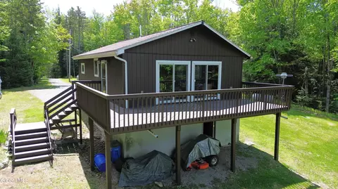 204 Gutha Rd, Gloversville, NY 12078