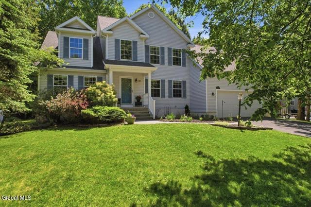 28 Timbira Dr, Gansevoort, NY 12831