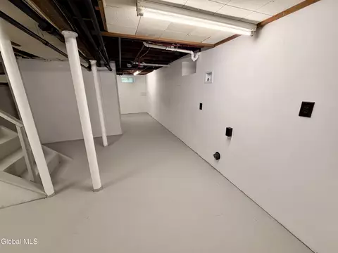 Other - 32 Mount Stuart Rd, Schenectady, NY 12304 photo 3 of 5