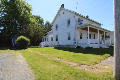 5 Hudson St, Castleton On Hudson, NY 12033