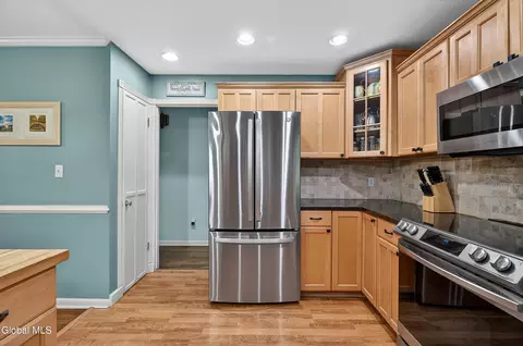 Kitchen - 2 Avon Rd, Delmar, NY 12054 photo 6 of 6