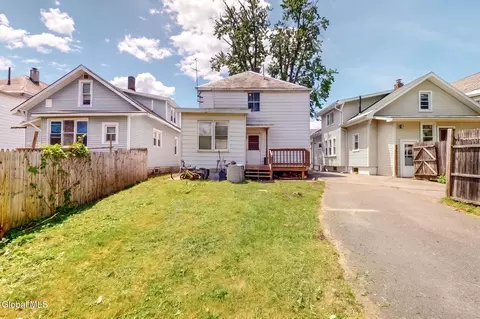 Exterior - 1315 Van Cortland St, Schenectady, NY 12303 photo 3 of 4