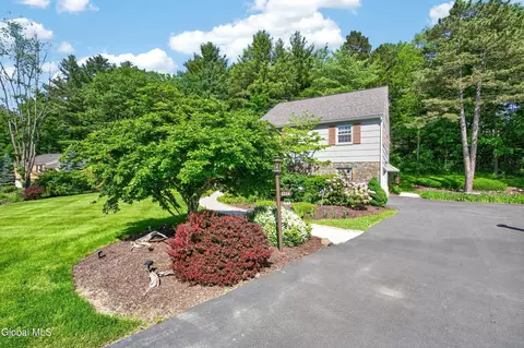 Exterior - 1334 Ruffner Rd, Schenectady, NY 12309 photo 8 of 23