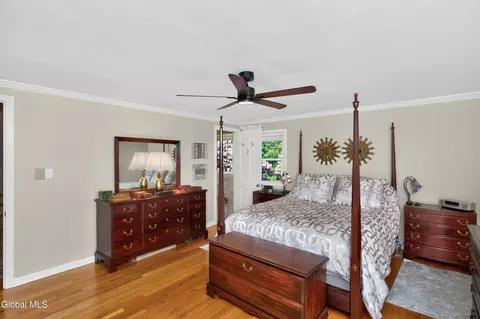 Bedroom - 1334 Ruffner Rd, Schenectady, NY 12309 photo 9 of 14