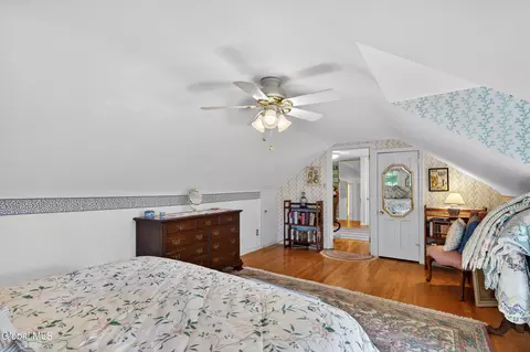 Bedroom - 1334 Ruffner Rd, Schenectady, NY 12309 photo 13 of 14