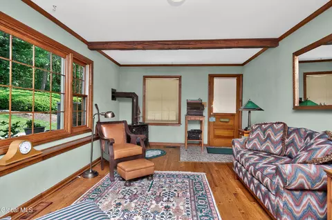 Living - 1334 Ruffner Rd, Schenectady, NY 12309 photo 5 of 6