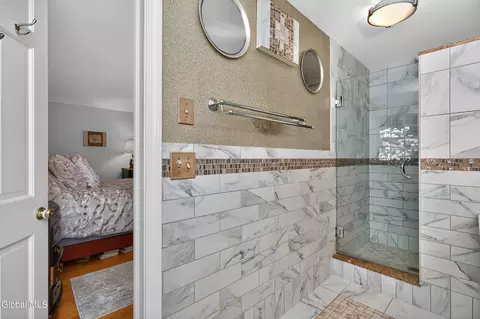 Bath - 1334 Ruffner Rd, Schenectady, NY 12309 photo 10 of 11