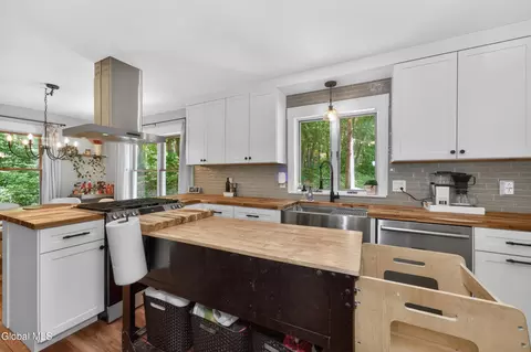 Kitchen - 117 Kilmer Rd, Argyle, NY 12809 photo 2 of 6