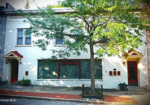 201 Jay St, Albany, NY 12210
