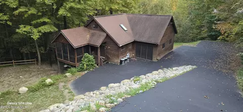 1758 Us Route 9, Schroon Lake, NY 12870