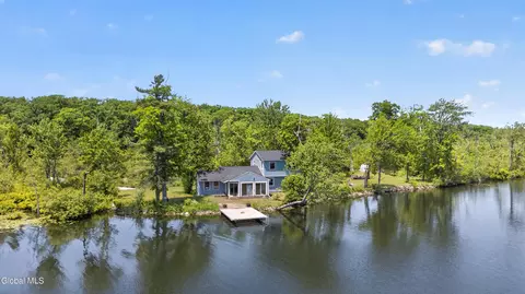 218 Westside Dr, Ballston Lake, NY 12019