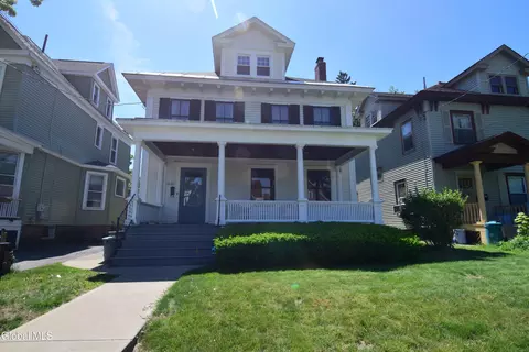 1126 Waverly Pl, Schenectady, NY 12308