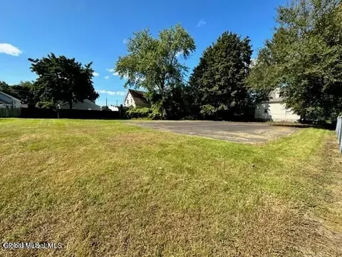 25-33 Baker St, Hudson Falls, NY 12839