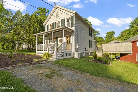 350 County Road 25, Hudson, NY 12534
