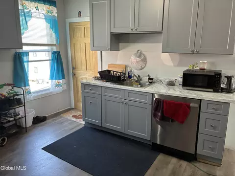 Kitchen - 603 Nott St, Schenectady, NY 12308 photo 2 of 2