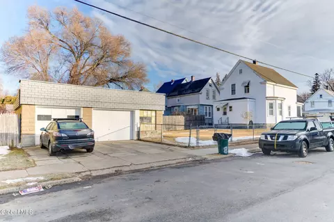 Exterior - 876 Thompson St, Schenectady, NY 12306 photo 1 of 1