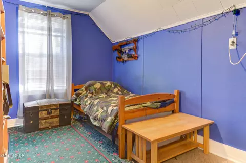 Bedroom - 876 Thompson St, Schenectady, NY 12306 photo 3 of 3