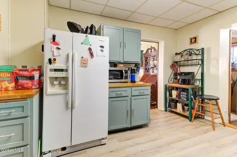 Kitchen - 876 Thompson St, Schenectady, NY 12306 photo 5 of 5