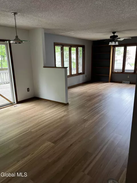 Living - 3287 E Old State Rd, Schenectady, NY 12303 photo 6 of 6