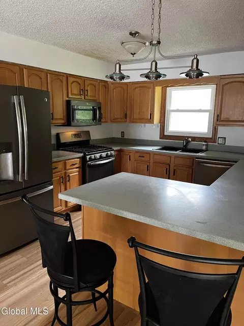 Kitchen - 3287 E Old State Rd, Schenectady, NY 12303 photo 1 of 5
