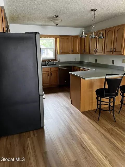 Kitchen - 3287 E Old State Rd, Schenectady, NY 12303 photo 2 of 5
