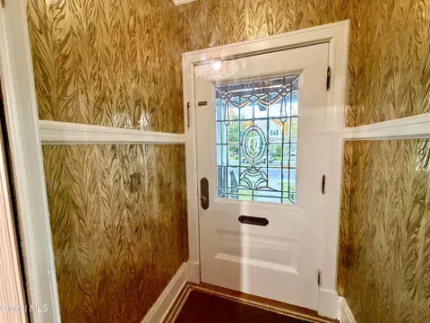 Entry Way - 831 Wright Ave, Schenectady, NY 12309 photo 5 of 5