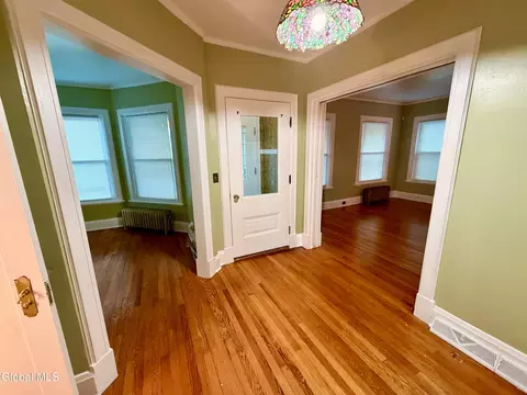 Entry Way - 831 Wright Ave, Schenectady, NY 12309 photo 1 of 5