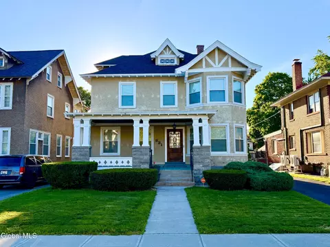 831 Wright Ave, Schenectady, NY 12309