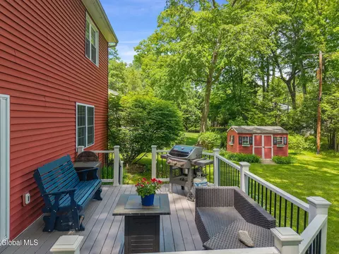 Exterior - 106 Berwick Rd, Delmar, NY 12054 photo 4 of 6