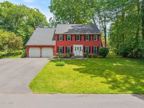 106 Berwick Rd, Delmar, NY 12054