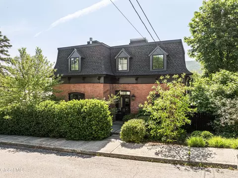 33 Davis St, Beacon, NY 12508 photo 1