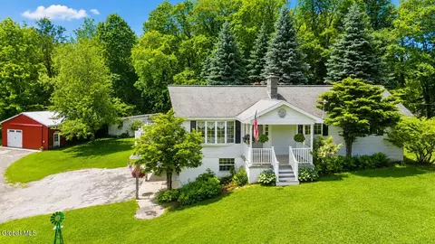 345 Fayville Rd, Galway, NY 12074