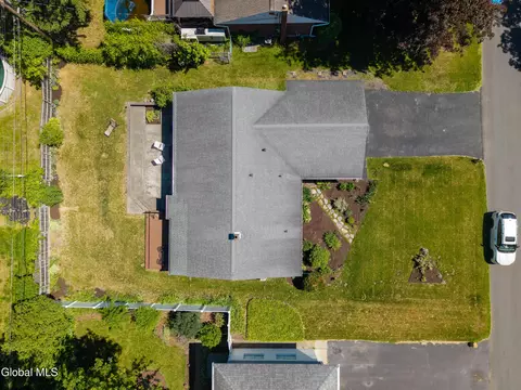 View/Area - 180 Ormond St, Albany, NY 12208 photo 3 of 4