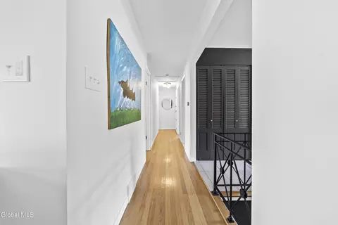 Entry Way - 180 Ormond St, Albany, NY 12208 photo 3 of 3