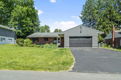 180 Ormond St, Albany, NY 12208