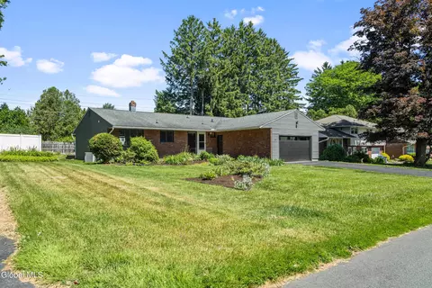 Exterior - 180 Ormond St, Albany, NY 12208 photo 3 of 5