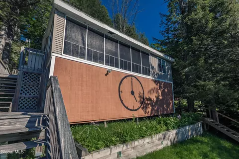 2540 May Rd, Hagaman, NY 12086