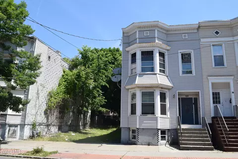 69 Dana Ave, Albany, NY 12208