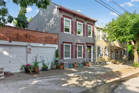 243 Elm St, Albany, NY 12202